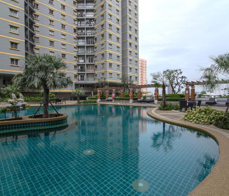 The Narathiwas Hotel & Residence Sathorn Bangkok: An Urban Oasis of Comfort and Elegance