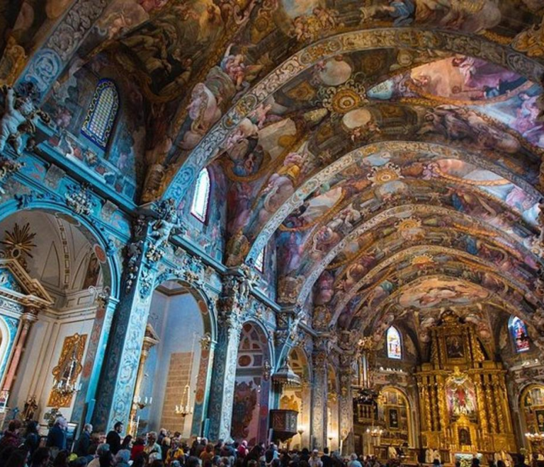 San Nicolas de Bari Church Entrance Ticket with Audioguide: Exploring a Historical Treasure